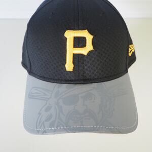 New Era‎ Pittsburg Pirates 39Thirty Hat Buccaneer Brim Baseball Cap MLB Med-Lrg